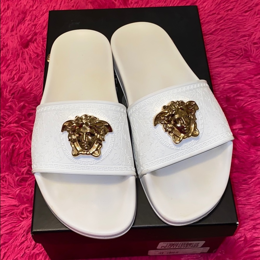 Versace slide